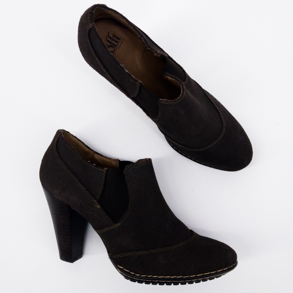 Sofft Shoes - Sofft : Brown Suede Booties Size 9
